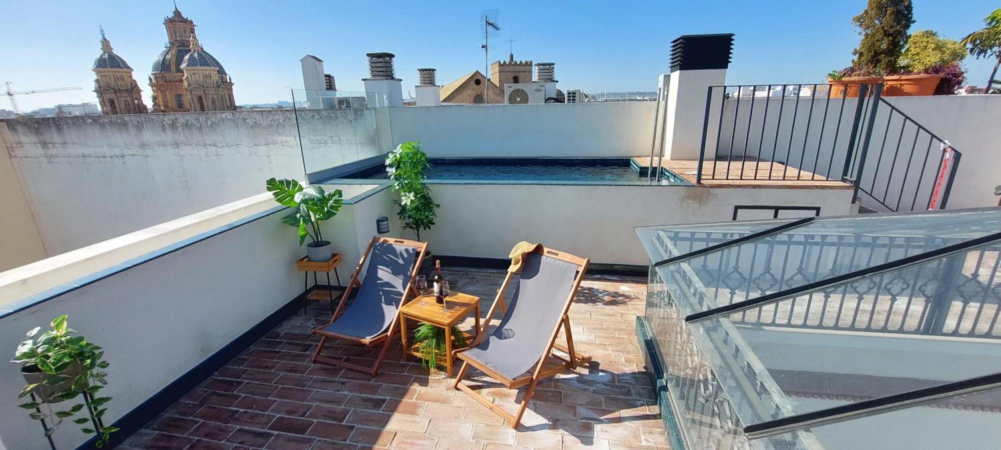 San Luis Downtown & Pool Apartment Seville Exterior photo