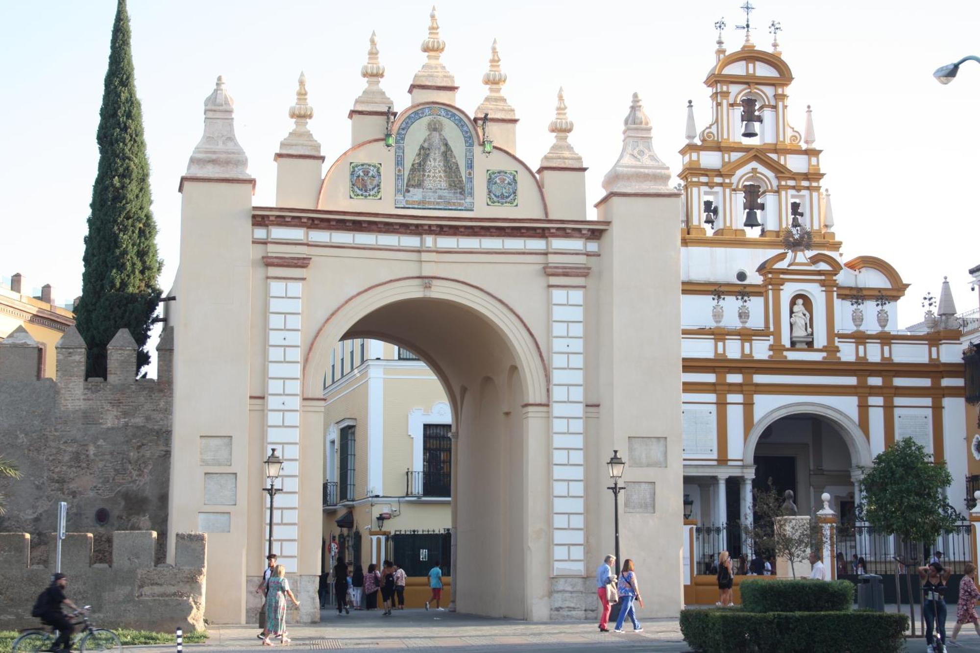 San Luis Downtown & Pool Apartment Seville Exterior photo