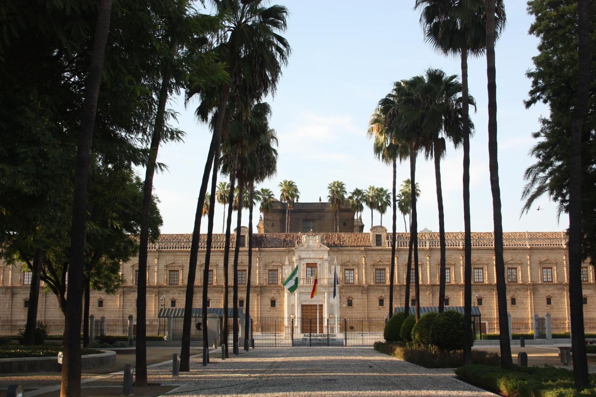 San Luis Downtown & Pool Apartment Seville Exterior photo